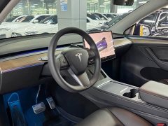 Tesla Model Y Long Range All-Wheel Drive - ფოტო 5