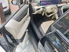 IM Motors Zhiji L6 Max Standard Edition - ფოტო 17
