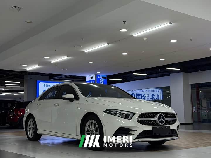 Mercedes-Benz A-Class Facelift A 200 L Sport Sedan Fashion Edition