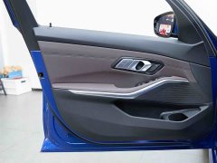 BMW 3 Series Facelift 320Li M Sport Package - ფოტო 10