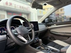 Volkswagen Bora 300TSI DSG Respect Edition - ფოტო 8