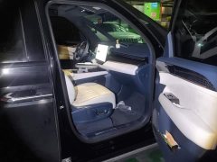 Zeekr 009 Seven-Seat Aisle Edition AWD 140kWh - ფოტო 8