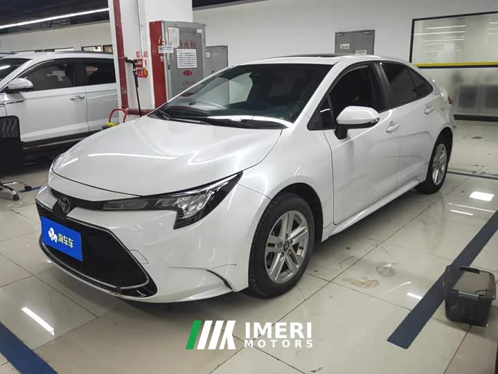 Toyota Corolla 1.8L CVT Luxury - ავტომობილი ჩინეთიდან