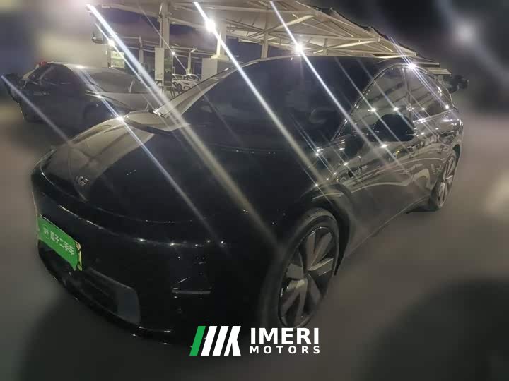 Li Auto i6 Four-Wheel Drive Standard Edition