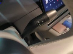 Li Auto i6 Four-Wheel Drive Standard Edition - ფოტო 10
