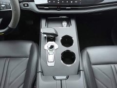 Changan UNI-K 2.0T Two-Wheel Drive Deluxe - ფოტო 16