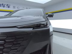 Changan UNI-K 2.0T Two-Wheel Drive Deluxe - ფოტო 5