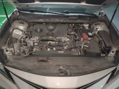 Toyota Camry 2.0G Luxury - ფოტო 10