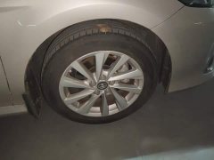 Toyota Camry 2.0G Luxury - ფოტო 6
