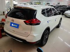 Nissan Qashqai Honor 2.0L FWD Premium - ფოტო 3