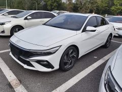 Hyundai Elantra 1.5L CVT GLX Elite - ფოტო 1