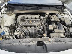 Hyundai Elantra 1.5L CVT GLX Elite - ფოტო 10