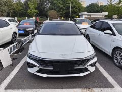 Hyundai Elantra 1.5L CVT GLX Elite - ფოტო 2