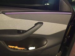 Tesla Model Y Rear-Wheel Drive - ფოტო 7