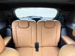 Li Auto ONE Extended Range 6-Seater - ფოტო 10