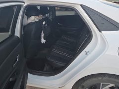 Hyundai Elantra 1.5L CVT GLX Elite - ფოტო 11