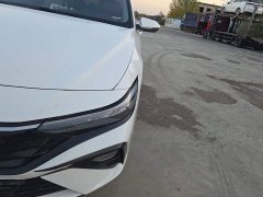 Hyundai Elantra 1.5L CVT GLX Elite - ფოტო 5