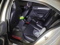 Volkswagen Lingdu 230TSI DSG Fashion Edition - ფოტო 11