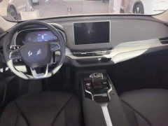 FAW Hongqi E-QM5 500km Travel Edition - ფოტო 12