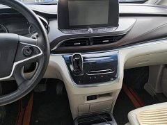 Buick GL8 Land Business Class 652T Comfort - ფოტო 16