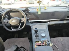 Geely Xingyue L Oriental Radiance 2.0T Auto Panorama Edition - ფოტო 12