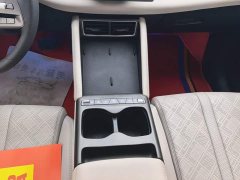 BYD Yuan UP 301KM Pilot Edition - ფოტო 16