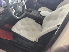 Baojun Yunduo 460 Max - ფოტო 9