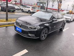 Volkswagen Magotan 330TSI DSG 30th Anniversary Edition - ფოტო 1