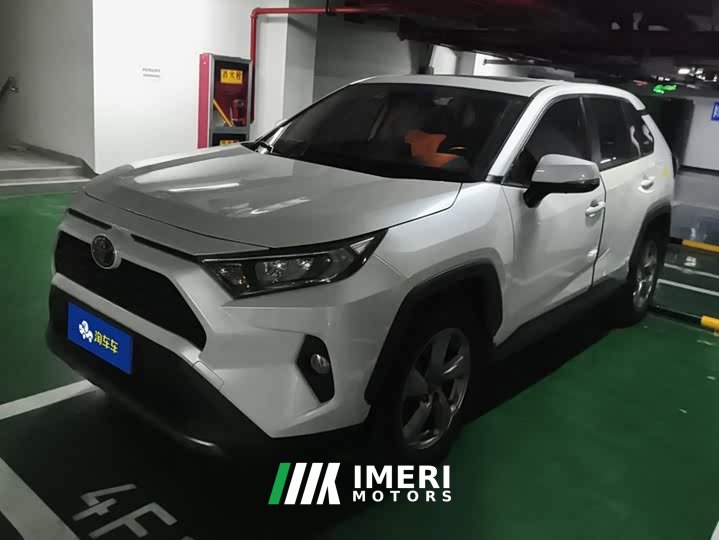 Toyota RAV4 2.0L CVT FWD Fashion Edition - ავტომობილი ჩინეთიდან