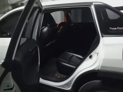 Toyota RAV4 2.0L CVT FWD Fashion Edition - ფოტო 11