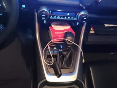 Toyota RAV4 2.0L CVT FWD Fashion Edition - ფოტო 16