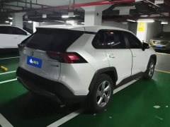 Toyota RAV4 2.0L CVT FWD Fashion Edition - ფოტო 3