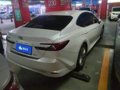 Toyota Camry Hybrid 2.0HE Elite - ფოტო 3