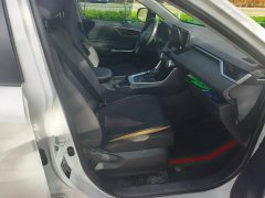 Toyota RAV4 2.0L CVT FWD Urban Edition - ფოტო 8