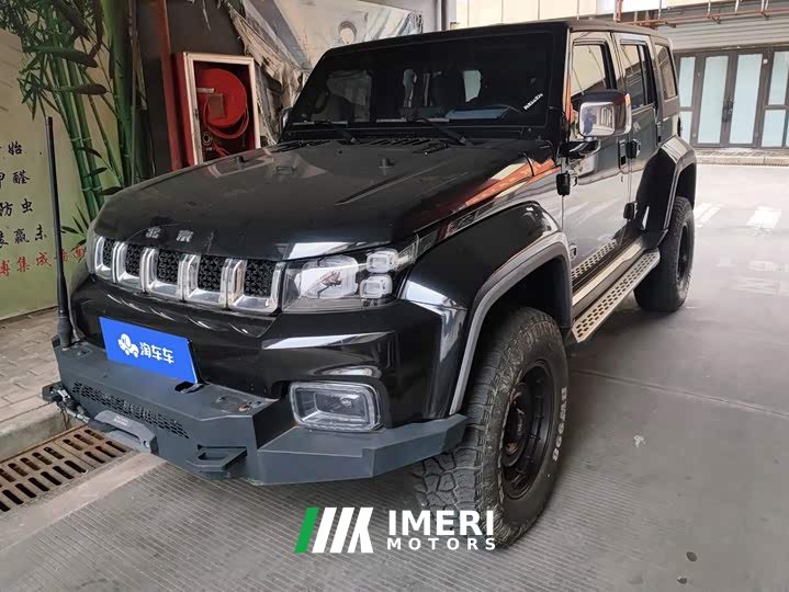 Beijing Jeep BJ40 2.0T Automatic Four-Wheel Drive Urban Hunter Edition Swordsman