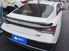 Hyundai Elantra 1.5L CVT Luxury - ფოტო 3