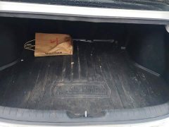 Hyundai Elantra 1.5L CVT Luxury - ფოტო 4