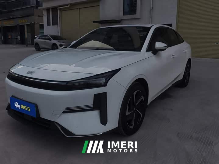 Geely Galaxy L6 125km PLUS