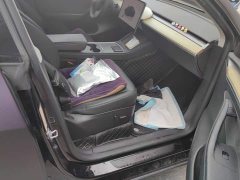 Tesla Model Y Rear-Wheel Drive - photo 8