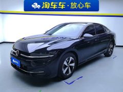 Volkswagen Magotan 300TSI DSG Prestige Edition with Eye-Catching Package - ფოტო 1