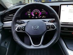 Volkswagen Magotan 300TSI DSG Prestige Edition with Eye-Catching Package - ფოტო 15