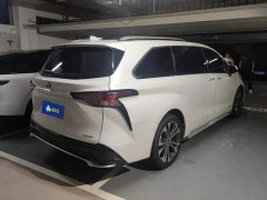 Toyota Grevias 2.5L Hybrid Premium Plus Edition - ფოტო 3