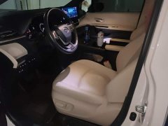 Toyota Grevias 2.5L Hybrid Premium Plus Edition - ფოტო 9