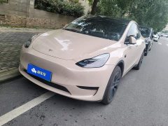 Tesla Model Y Rear-Wheel Drive - photo 1