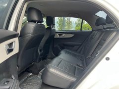 BYD Qin New Energy Travel Edition - ფოტო 8