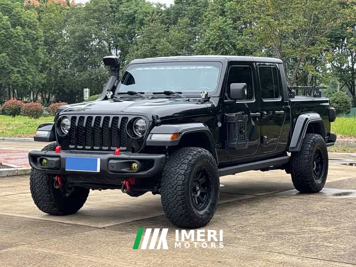 Jeep Gladiator 3.6L Pioneer Edition - ავტომობილი ჩინეთიდან