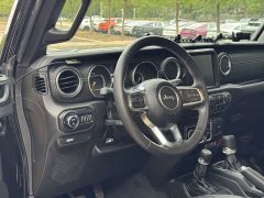 Jeep Gladiator 3.6L Pioneer Edition - ფოტო 10