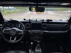 Jeep Gladiator 3.6L Pioneer Edition - ფოტო 12