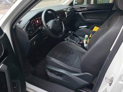 Volkswagen Taos 380TSI AWD Luxury Smart Connected Pro - ფოტო 9