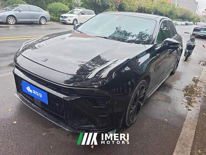 Lynk & Co 03 1.5T DCT Vigor Plus